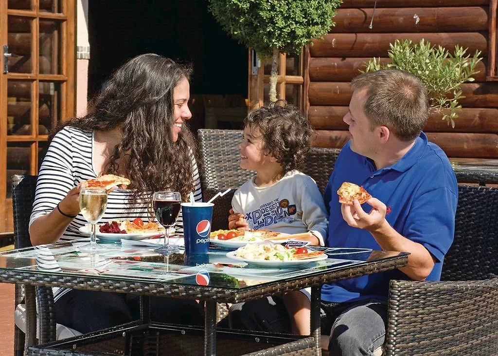 Holiday park Crealy Meadows Hotel Clyst Saint Mary